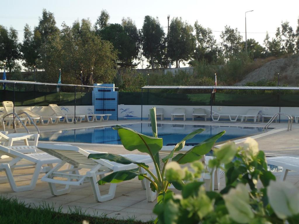 Eleni'S Apartments Afantou Ngoại thất bức ảnh